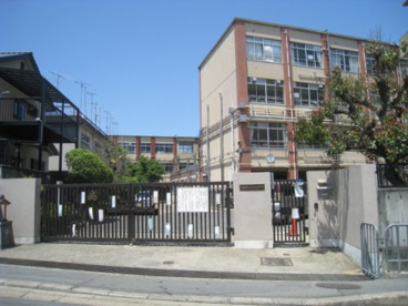 京都市立百々小学校の画像1