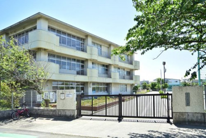藤沢市立鵠洋小学校の画像1
