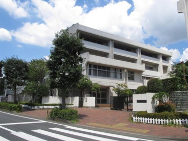 藤沢市立羽鳥中学校の画像1