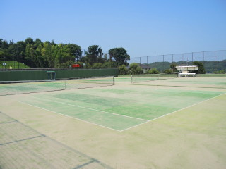 東俣野中央公園テニスコートの画像1