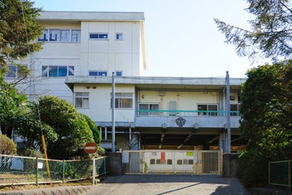 鎌倉市立山崎小学校の画像1