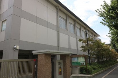 文京区立音羽中学校の画像2