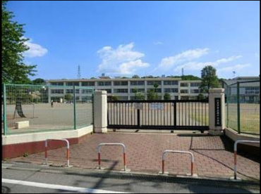八王子市立清水小学校の画像1