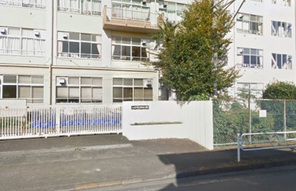 八王子市立椚田小学校の画像1