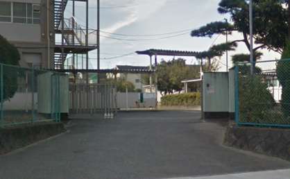 八王子市立横川中学校の画像1