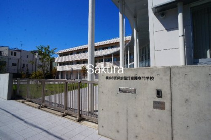 聖灯看護専門学校の画像1