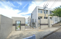 由良小学校
