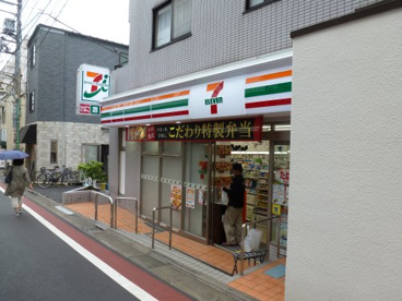 セブンイレブン 西荻窪駅南店の画像1