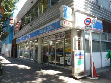 ローソン 杉並区役所前店の画像1