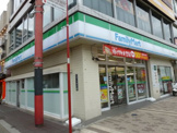 ファミリーマート 武蔵境駅北口店