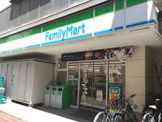 ファミリーマート 東村山駅東口店