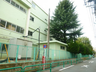 杉並区立桃井第二小学校の画像1