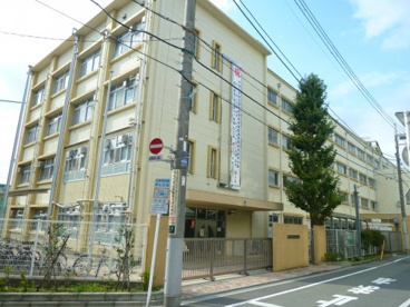 東京都立荻窪高校の画像1