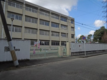 豊中市立第十六中学校