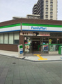 ファミリーマート 緑地公園駅東店
