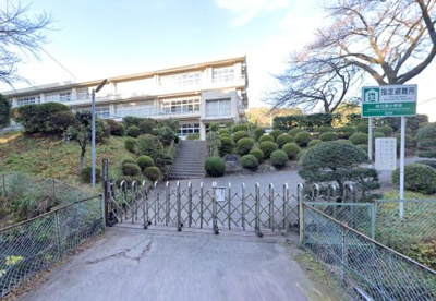渋川西小学校の画像1
