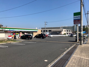 ファミリーマート河内長野木戸店の画像1