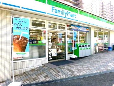 ファミリーマート シティ能見台店の画像1