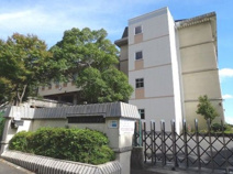 厚木市立森の里中学校