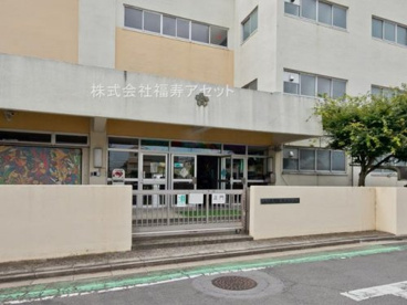 葛飾区立東柴又小学校の画像1