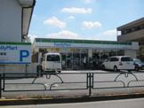 ファミリーマート赤塚二丁目店