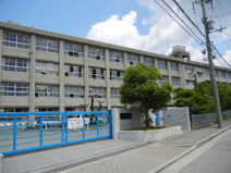 西宮市立山口中学校