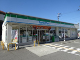 ファミリーマート 八景店