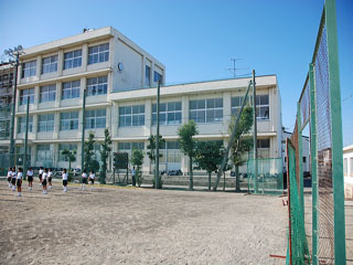 藤枝市立高洲中学校の画像1