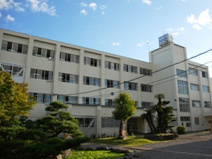 西益津中学校