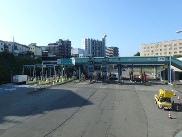 東名高速インターの画像2