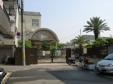 大阪市立茨田東小学校の画像1