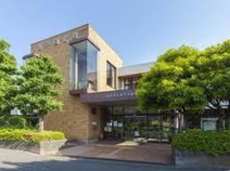 小平市立喜平図書館
