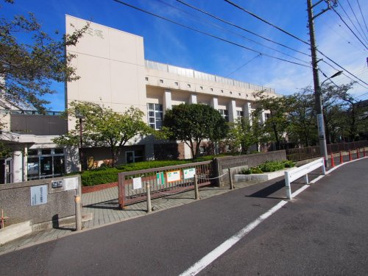 世田谷区立玉堤小学校の画像1