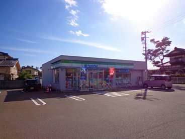ファミリーマト聖籠次第浜店の画像1