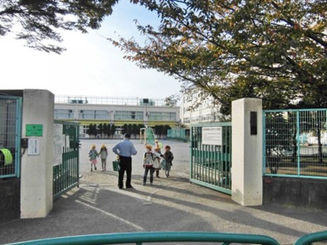 井荻中学校の画像1