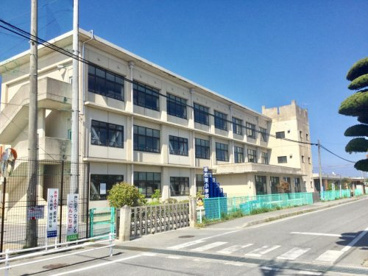 彦根市立稲枝東小学校の画像1