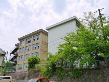 奈良市立六条小学校の画像1