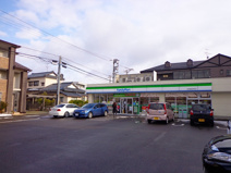 ファミリーマート関屋昭和町店