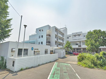 横浜市立栗田谷中学校の画像1