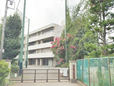 横浜市立六角橋中学校の画像1