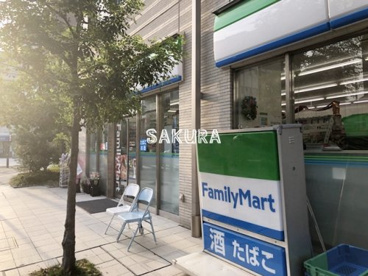 ファミリーマート シマダ黄金町店の画像1