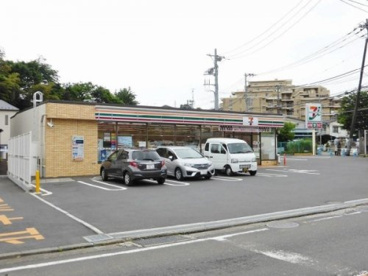 セブンイレブン 保土ケ谷元町橋店の画像1