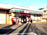 セブンイレブン 川崎末長店
