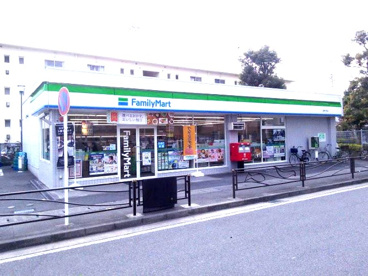 ファミリーマート 川崎千年店の画像1