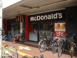 マクドナルド 近鉄小阪駅前店の画像1