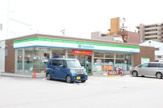 ファミリーマート 東大阪御厨栄町店