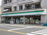 ファミリーマート 布施荒川店