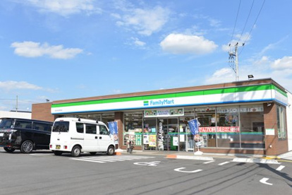 ファミリーマート 京屋玉串元町店の画像1