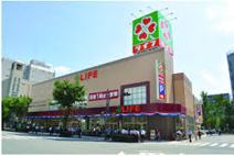 ライフ 土佐堀店
