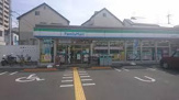ファミリーマート 東大阪箱殿町店